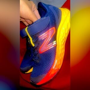 New Balance Fresh Form Velcro Sneakers